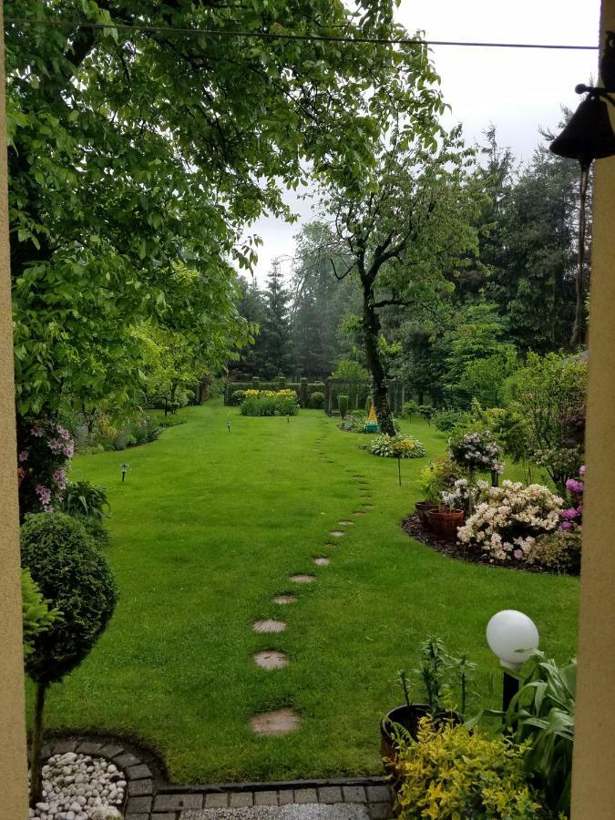 Kwiatowe Zacisze Villa Przeciszow Bagian luar foto