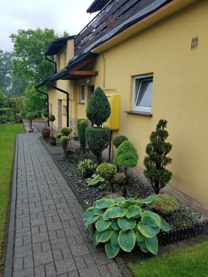 Kwiatowe Zacisze Villa Przeciszow Bagian luar foto