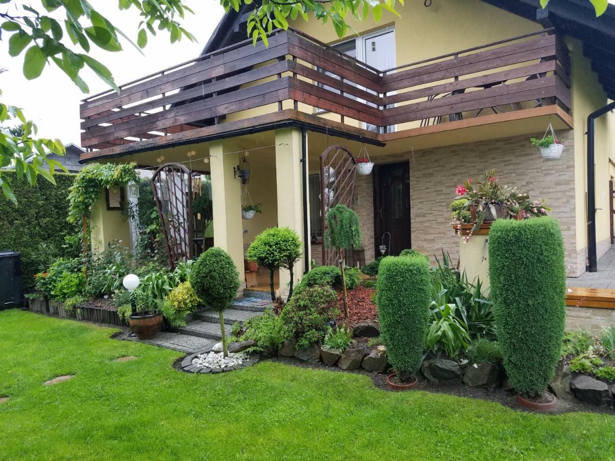 Kwiatowe Zacisze Villa Przeciszow Bagian luar foto