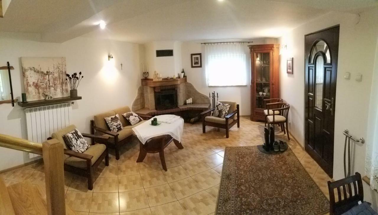 Kwiatowe Zacisze Villa Przeciszow Bagian luar foto